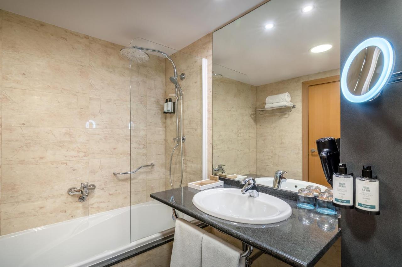 Quarto Duplo ou Twin Superior com Vista Mar