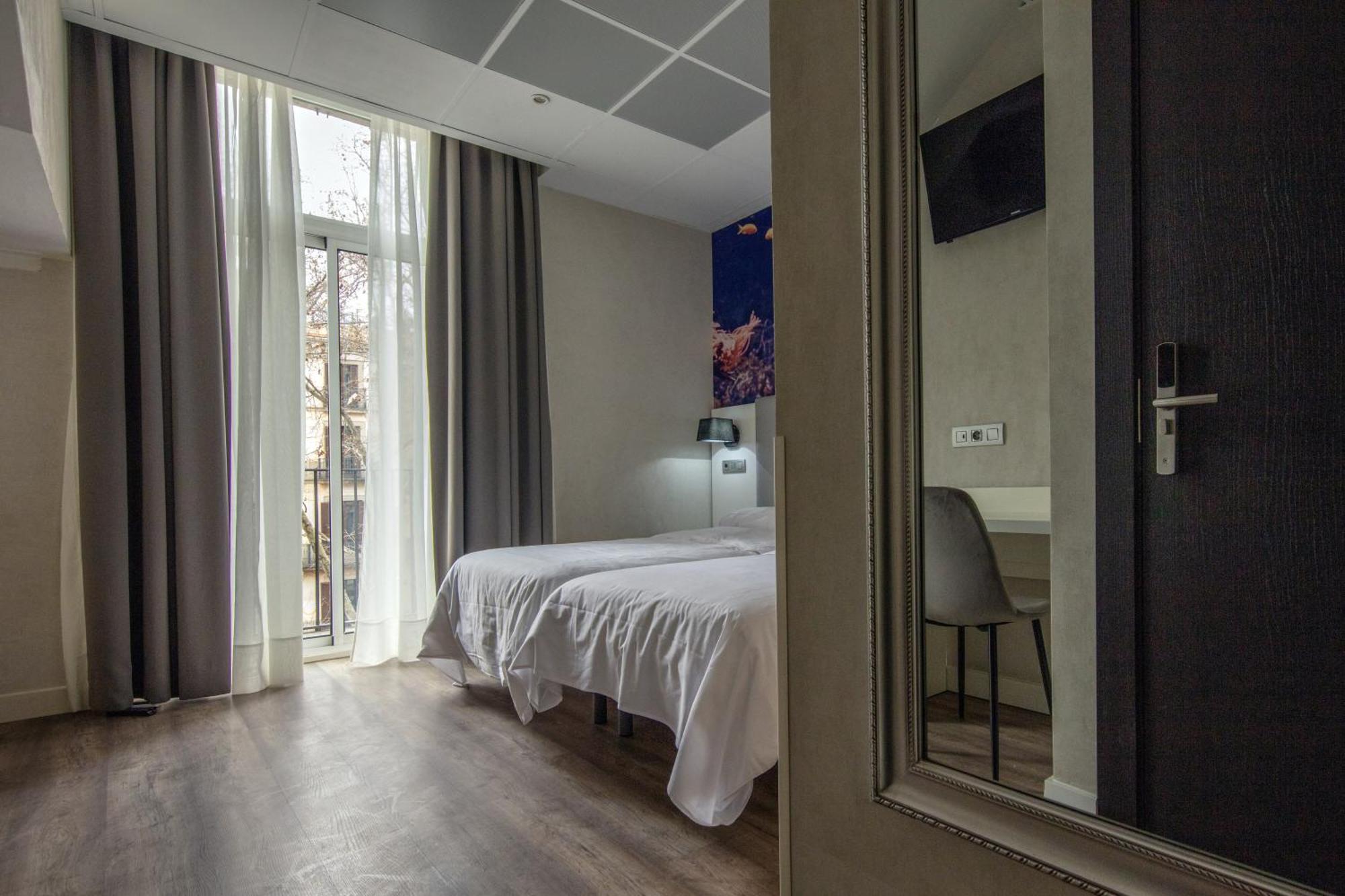 Twin Room City View
