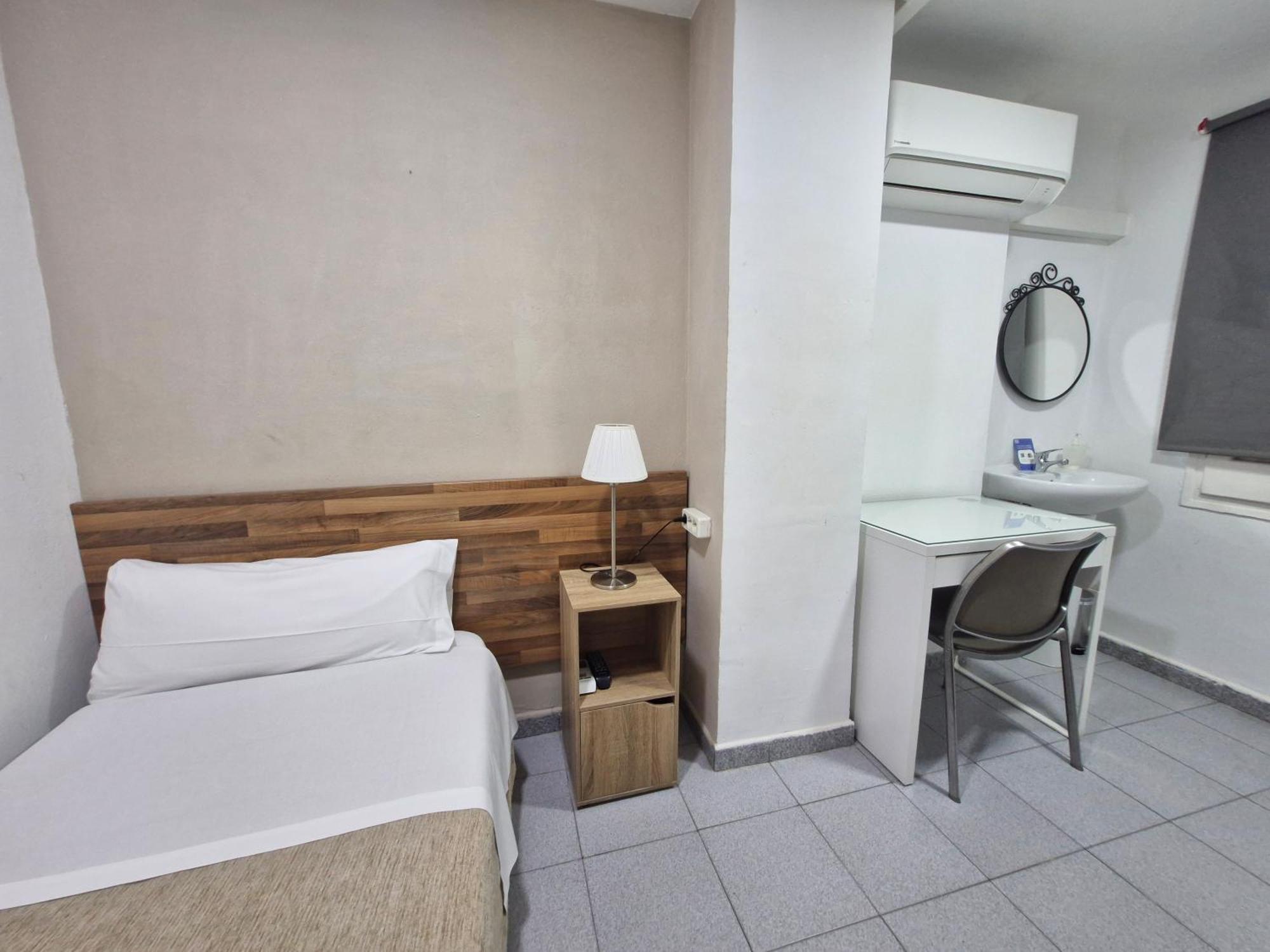 Single Room