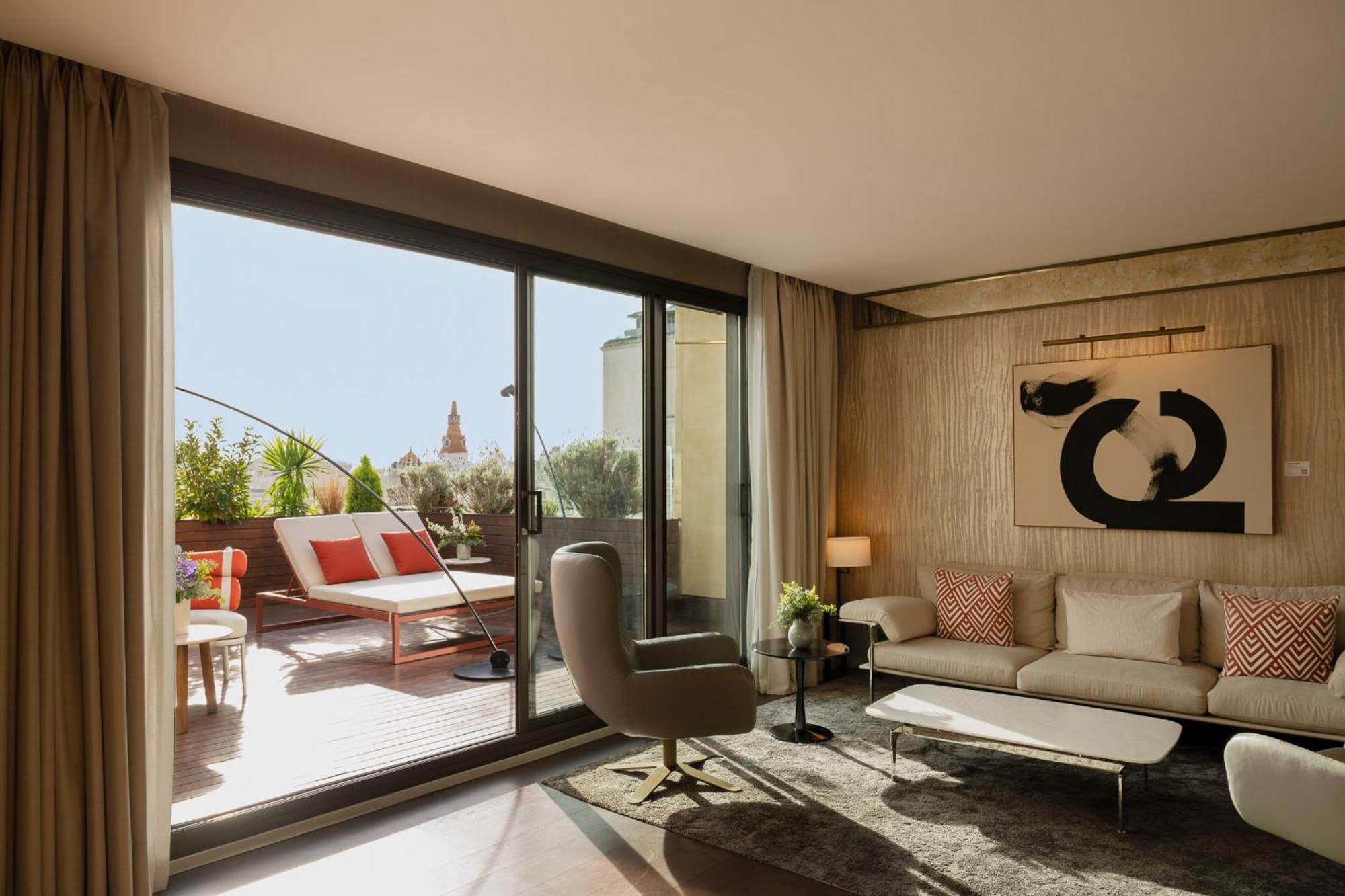 Penthouse Suite