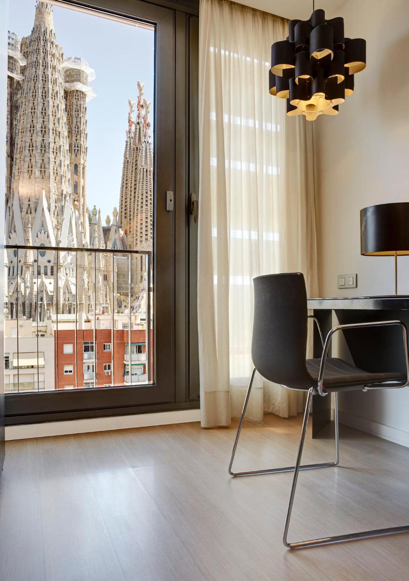 Superior Twin Room with City View,1658754051:JPEG