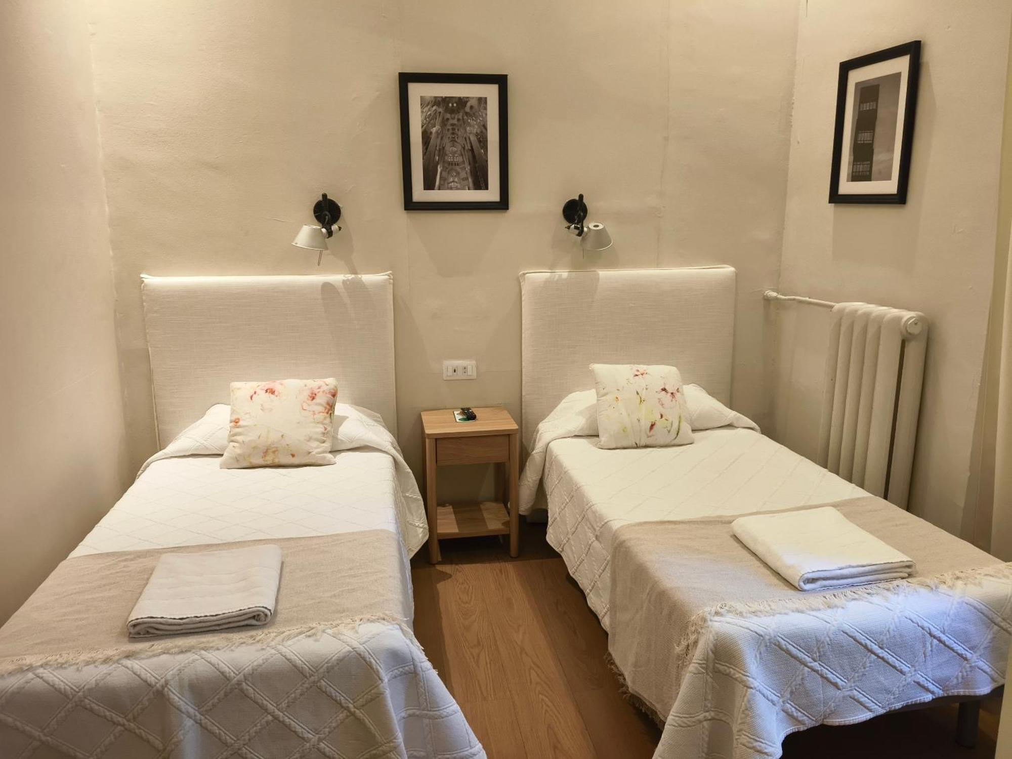 Tweepersoonskamer met 2 Aparte Bedden