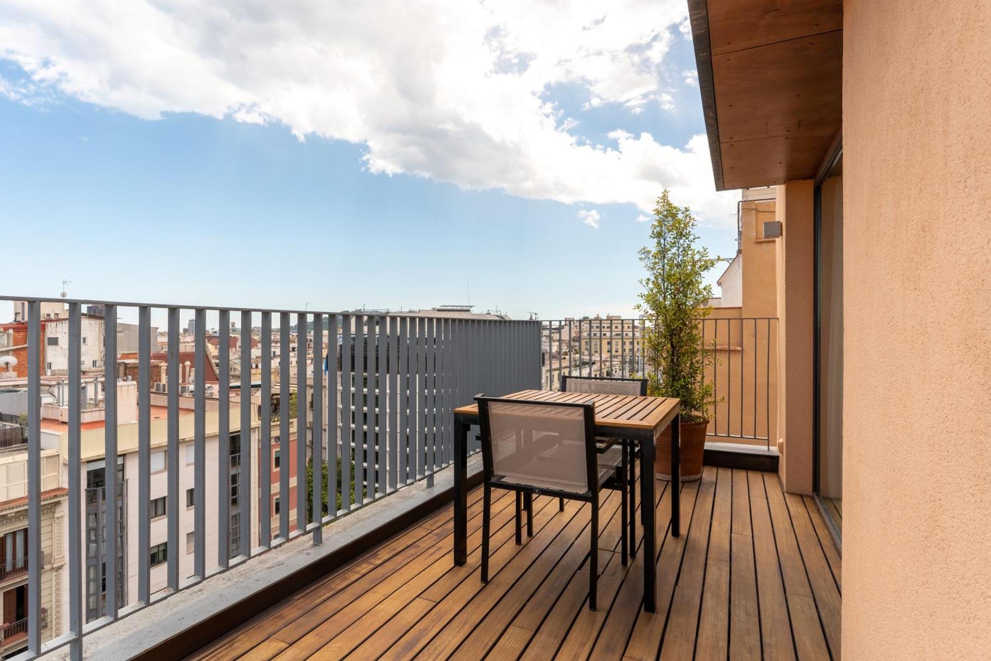 Suite City View