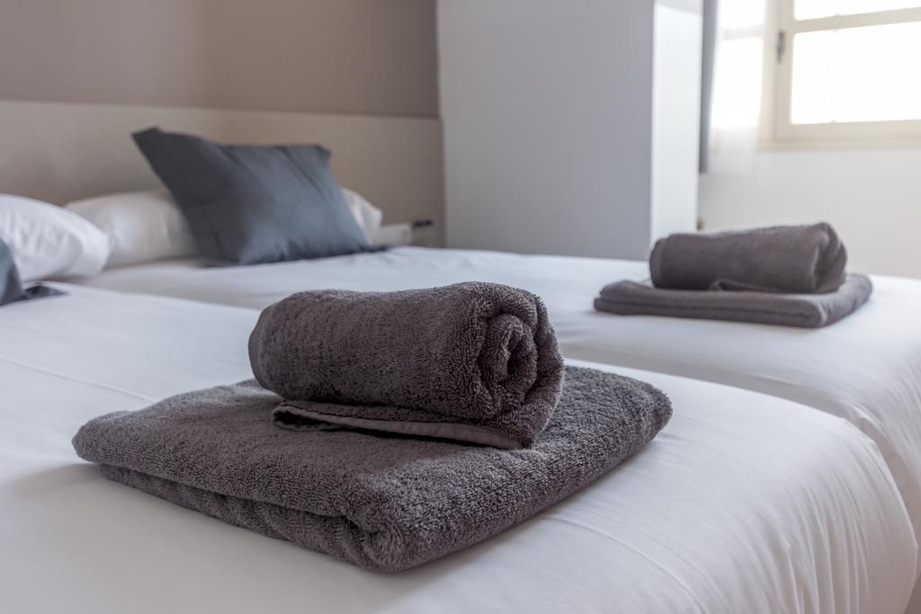Quarto Twin com Terraço