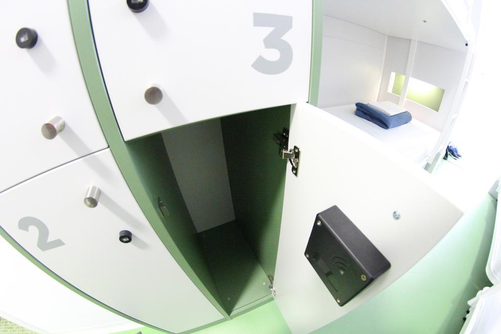 Bed in een Gemengde Slaapzaal met 10 Bedden