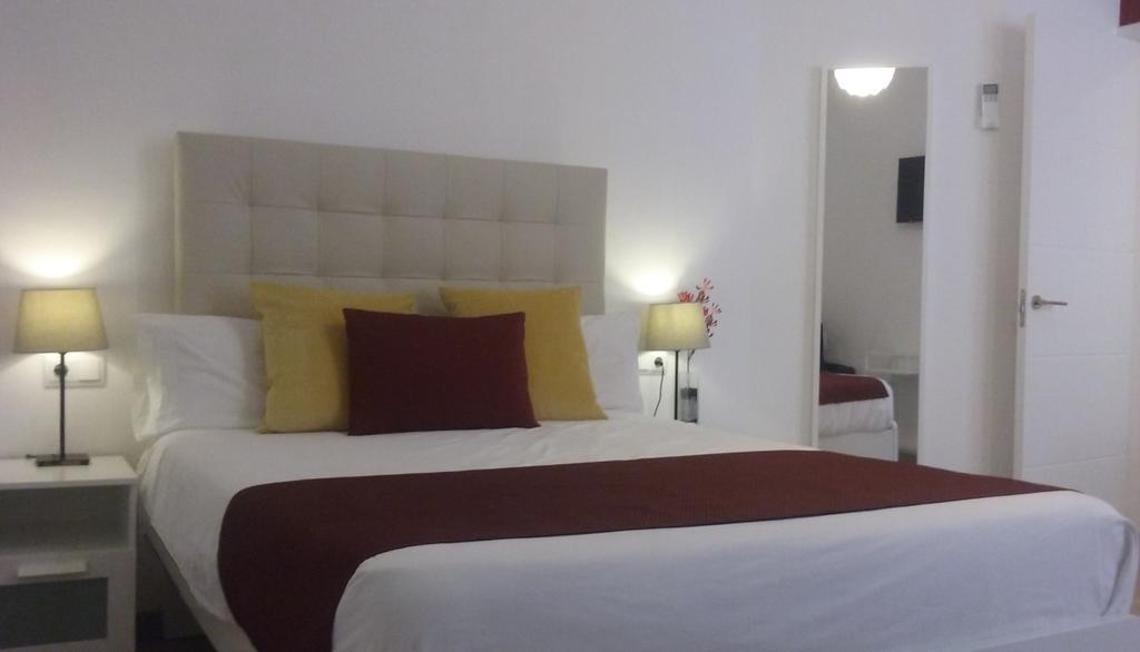 Two Connecting Double Rooms