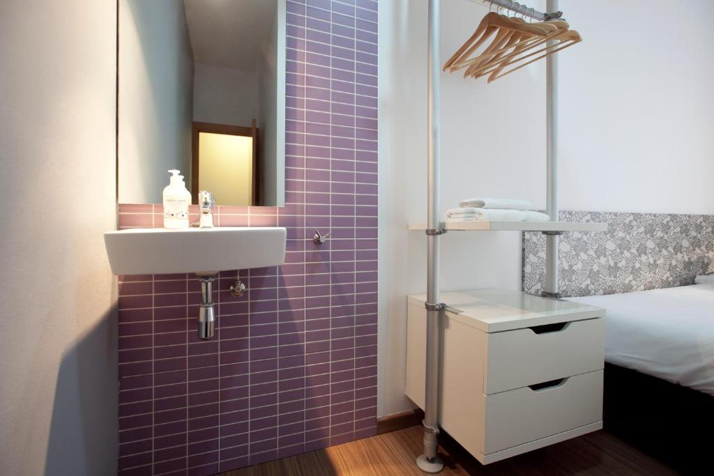Eenpersoonskamer met Gedeelde Badkamer
