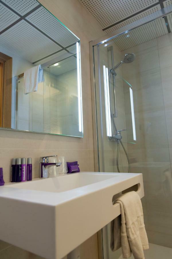 Quarto Twin