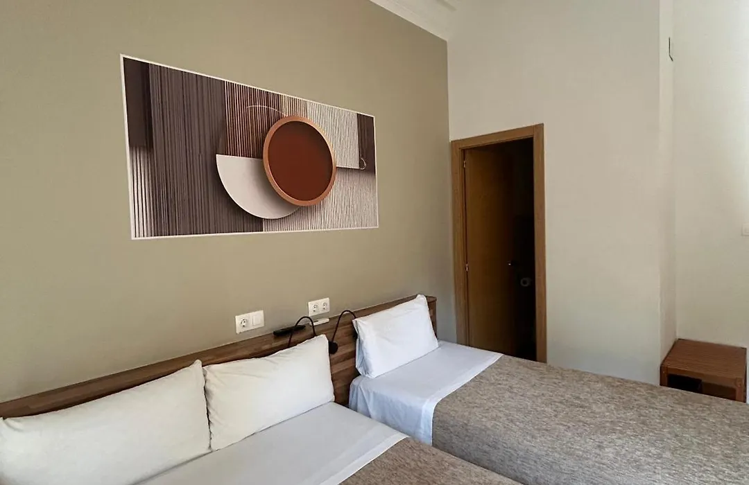 Hostal Delfos-1