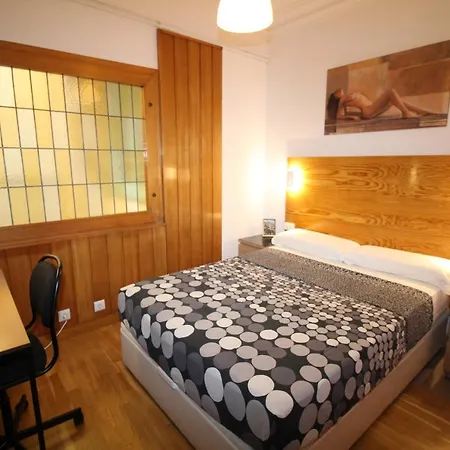 Nuevo Balmes Habitaciones-3