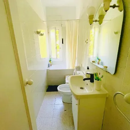 Private Room Close To The Beach!-2