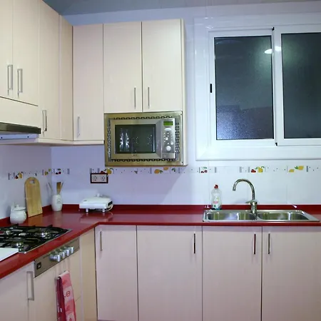 Hostal Madrazo-3