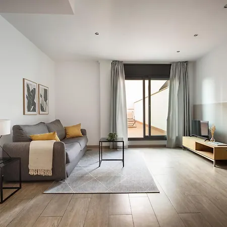 Feelathome Plaza Apartments-3