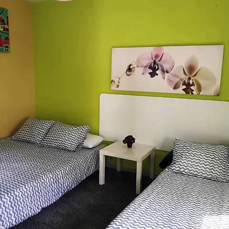 Barcelona Nice & Cozy Residencia De Estudiantes-3