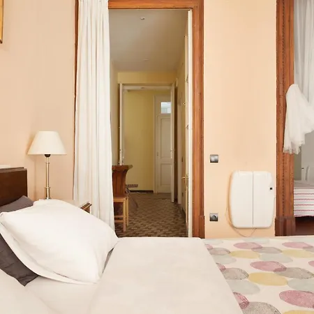 Mariarooms Hostel-2