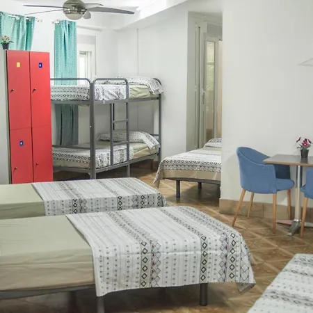 Hostal Ideal Sants-3